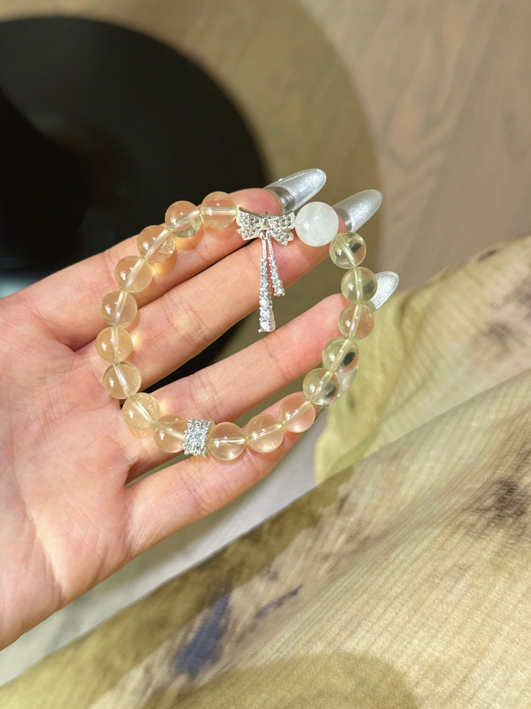 ▫️▪️ Citrine white ghost bow bracelet